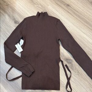 Babaton Brown sculpt-knit Ambrosia sweater size M